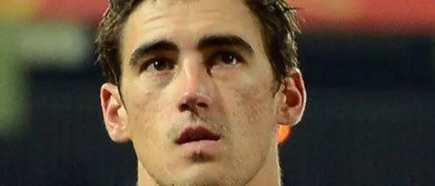 38538 Cummins promises short stuff for Indians