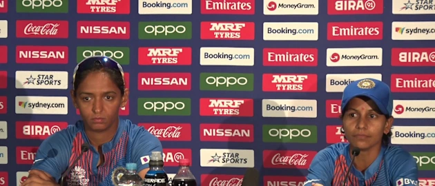 Post-Match-Press-Conference-India-Harmanpreet-Kaur-and-Poonam-Yadav-210220_Moment