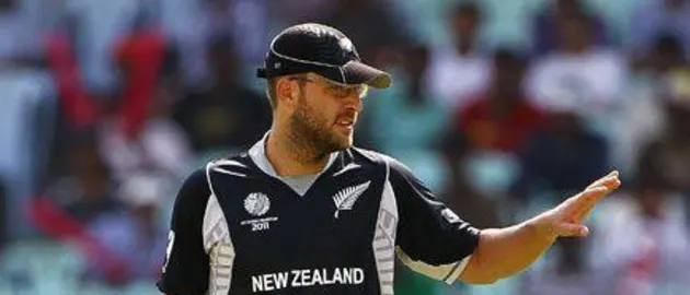 19596 Daniel Vettori needs to lift New Zealand