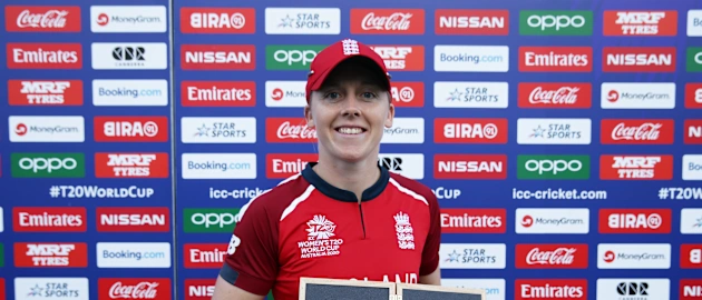 England captain Heather Knight poses with the player of the match award after the ICC Women's T20 Cricket World Cup match between England and Thailand at Manuka Oval on February 26, 2020 in Canberra, Australia.