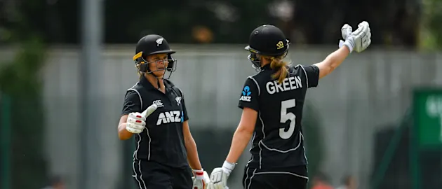 New Zealand Women posted a world record 490