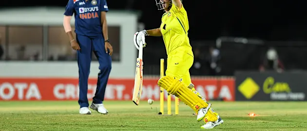 Beth Mooney celebrates Australia's victory