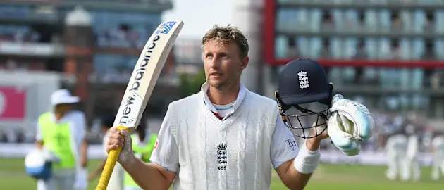 Joe Root solidified his No.1 spot in Manchester