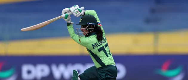 Muneeba Ali's slick strokes get Pakistan going | CWC25