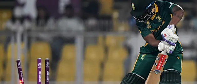 Bell breaks Jafta's defence with a beauty | CWC25