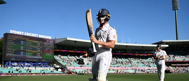 Bethell shines in Sydney with Australia in firm control