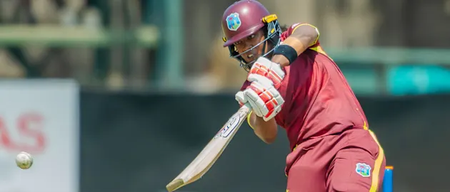 Hayley Matthews' record ton sets up big win over Zimbabwe