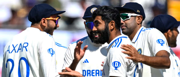 India claim top spot in the ICC Test Team Rankings