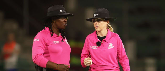 Match Umpires Jacqueline Williams and Kim Cotton interact during the ICC Women's T20 World Cup group A match between Australia and Bangladesh at St George's Park on February 14, 2023 in Gqeberha, South Africa.
