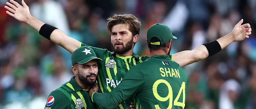 Shaheen Shah Afridi of Pakistan celebrates the wicket of Finn Allen of New Zealand for 4 runs during the ICC Men's T20 World Cup Semi Final match between New Zealand and Pakistan 1920x1080