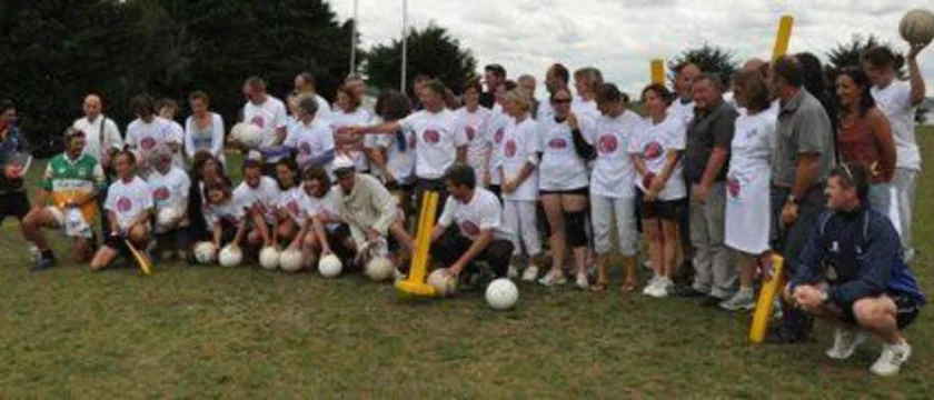 26439 Participants gathering for a photo