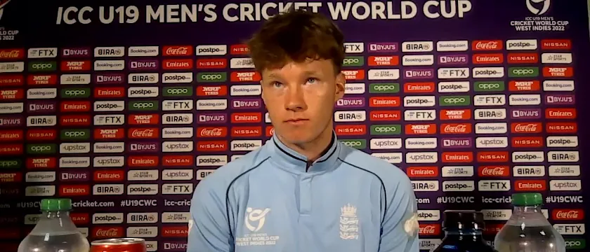 Pre-Match-England-Tom-Prest-04-02-2022_Moment