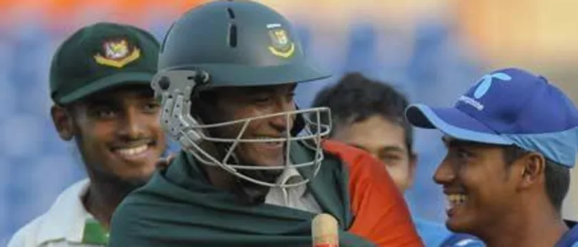 1582 Commanding Shakib