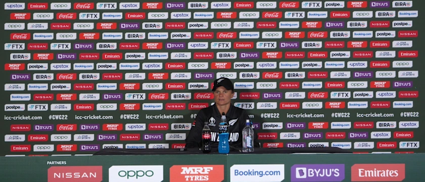 Post-Match-New-Zealand-Suzie-Bates-07-03-2022_Moment
