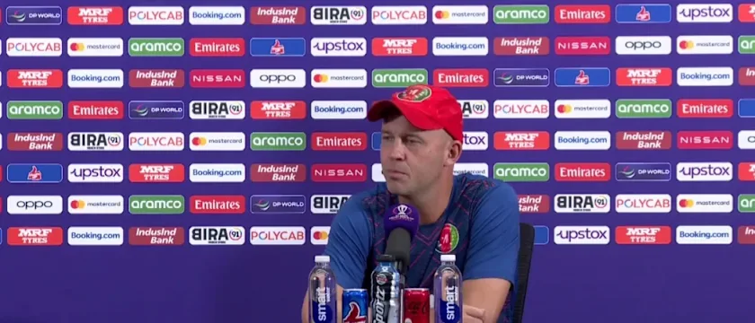 Jonathan-Trott-10-11-23