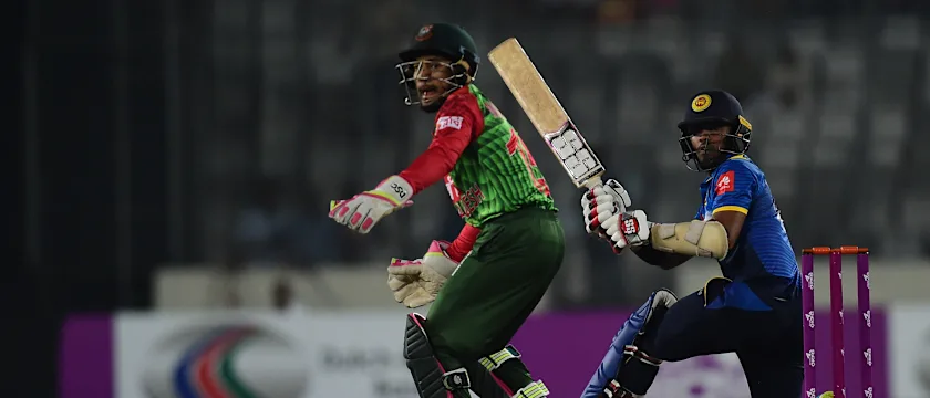 Kusal Mendis struck eight fours and two sixes in his 27-ball stay