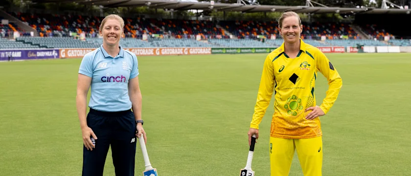 Heather Knight and Meg Lanning