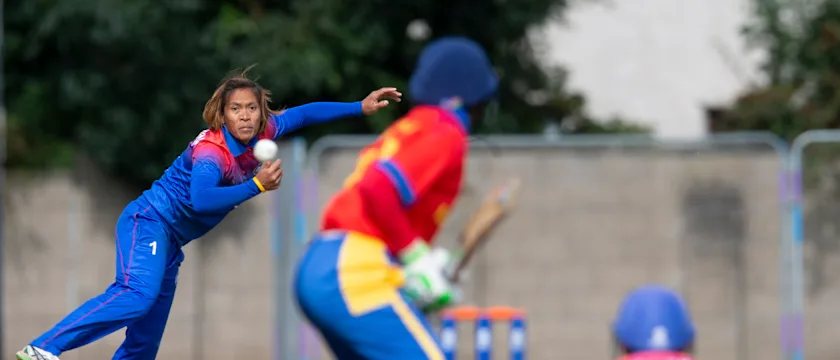 Thailand captain, Sornnarin Tippoch bowls.