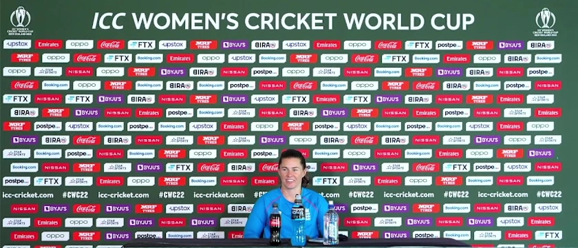 Pre-Match-England-Tammy-Beaumont-08-03-2022_Moment