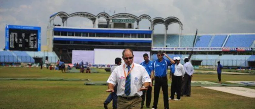 72379 Match referee Andy Pycroft leaves the gr