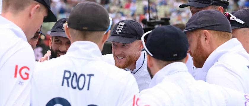 Stokes-huddle