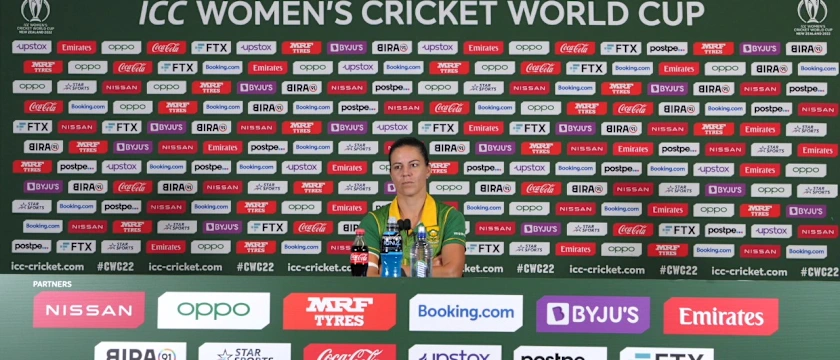 Post-Match-South-Africa-Marizanne-Kapp-24-03-2022_Moment