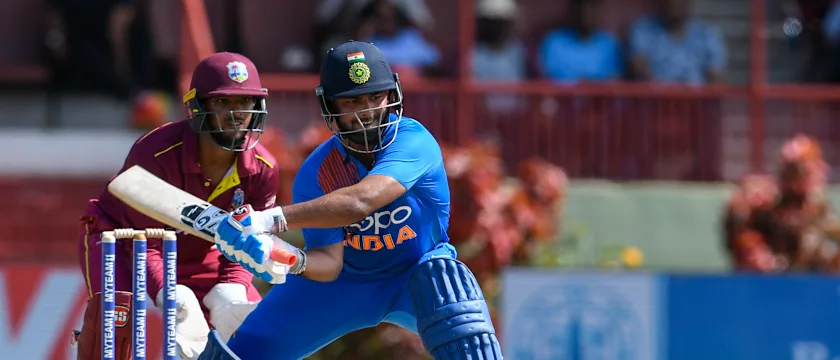 Pant smashed four fours and as many sixes in his knock