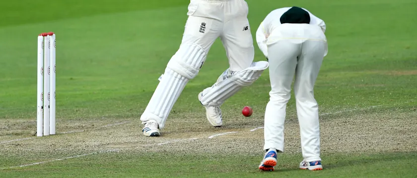 Nat Sciver will return in the morning in the hopes of securing a hundred