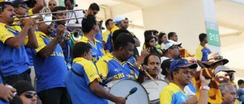 27624 Papare band nov17 2011