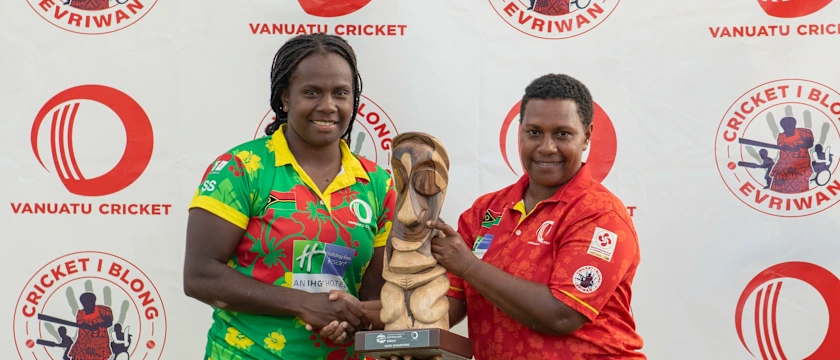 Vanuatu team captain, Selina Solman, with women's cricket pioneer Amelia Lawac