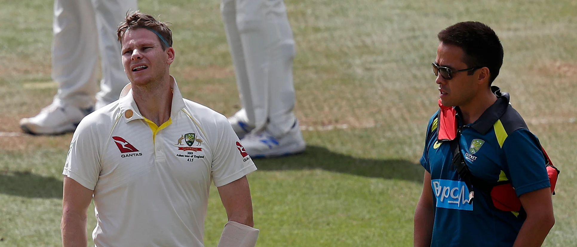 Logo of Steve Smith was withdrawn from the second Test and substituted as per the new concussion rules