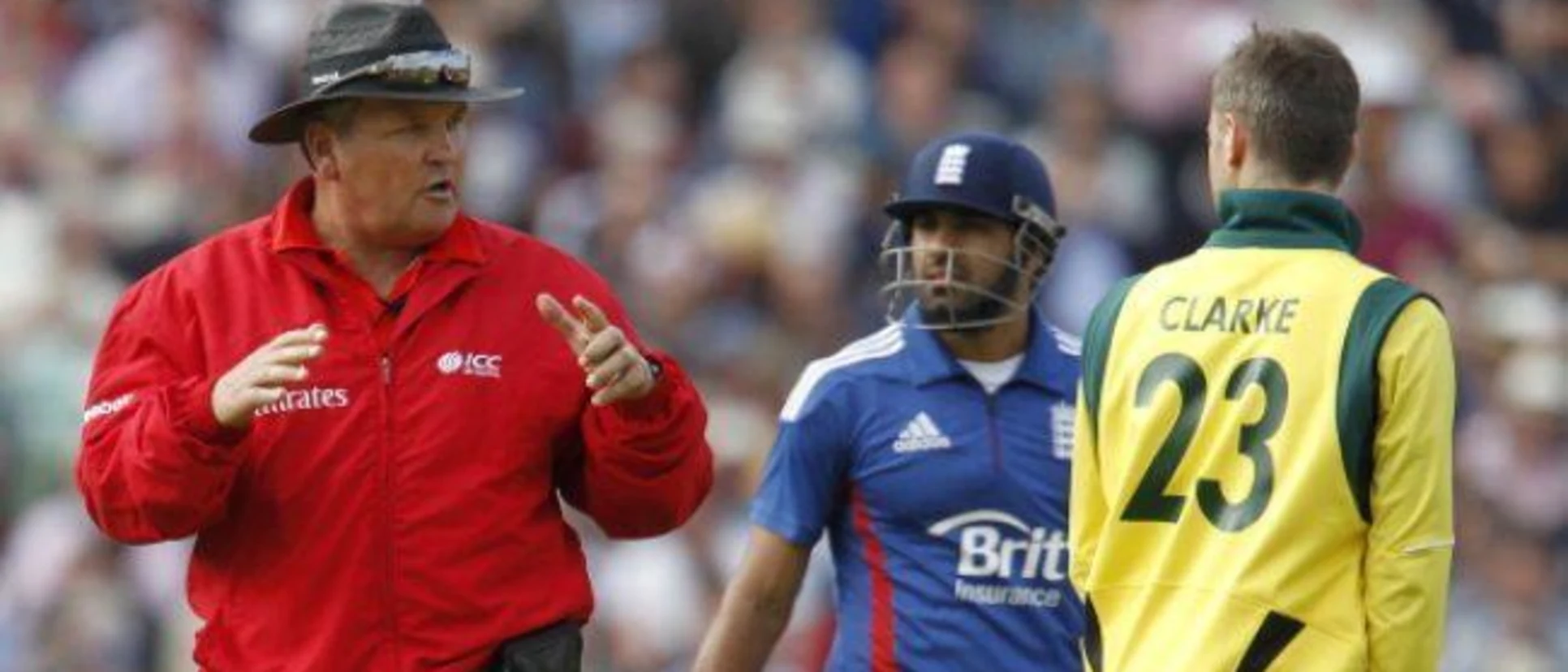 Logo of 52693 South African Umpire Marais Erasmus (L) 