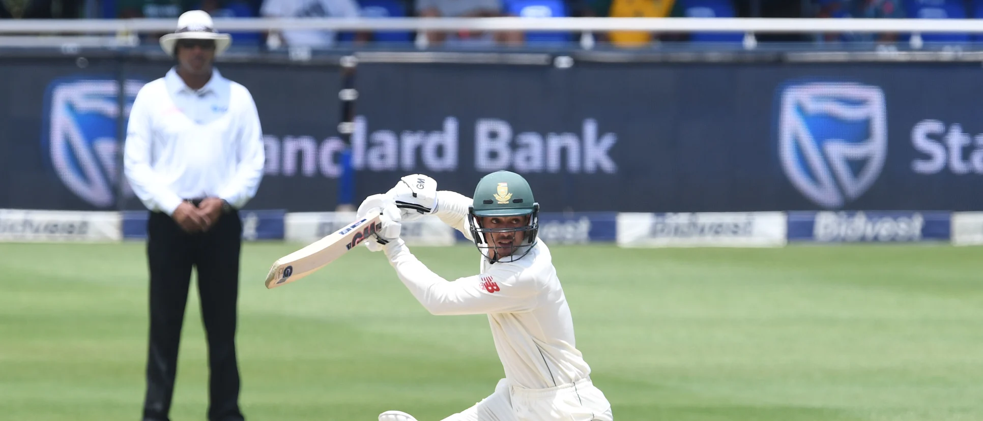 Logo of Quinton de Kock during his century against Pakistan