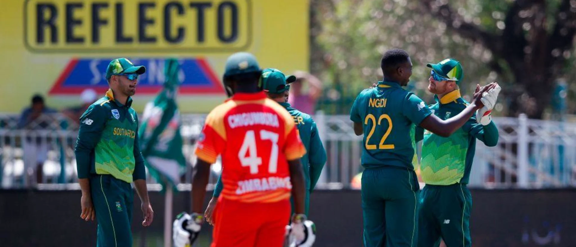 Logo of Ngidi celebrates a wicket