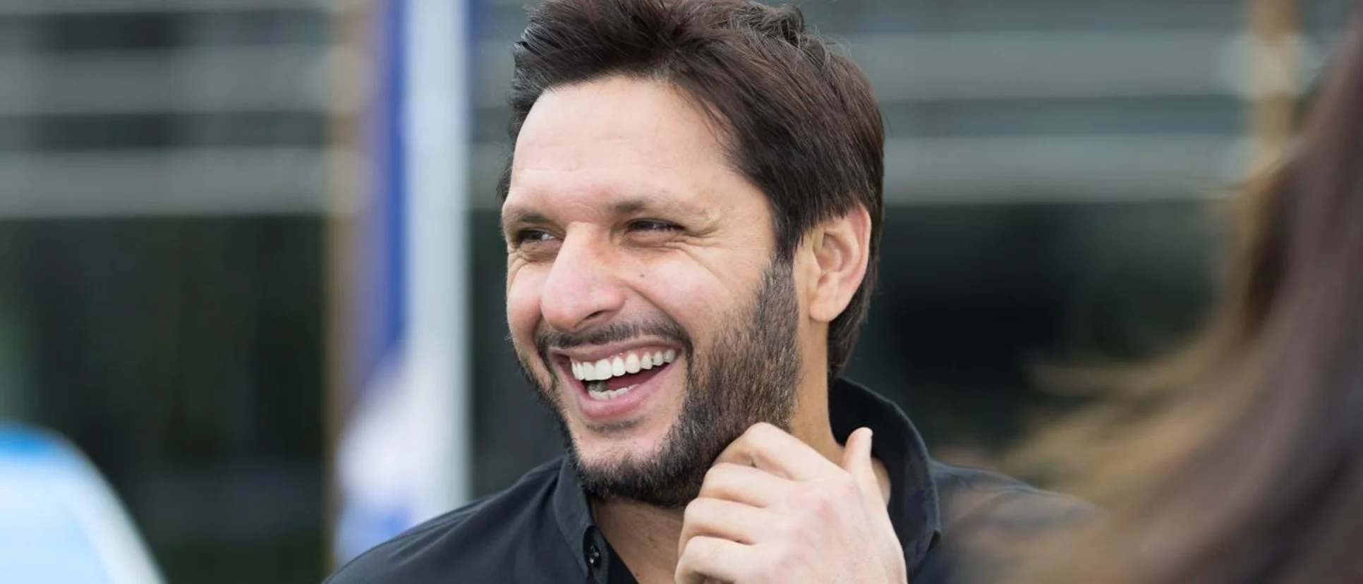 Logo of Shahid Afridi gets ready to unveil the ICC Champions Trophy