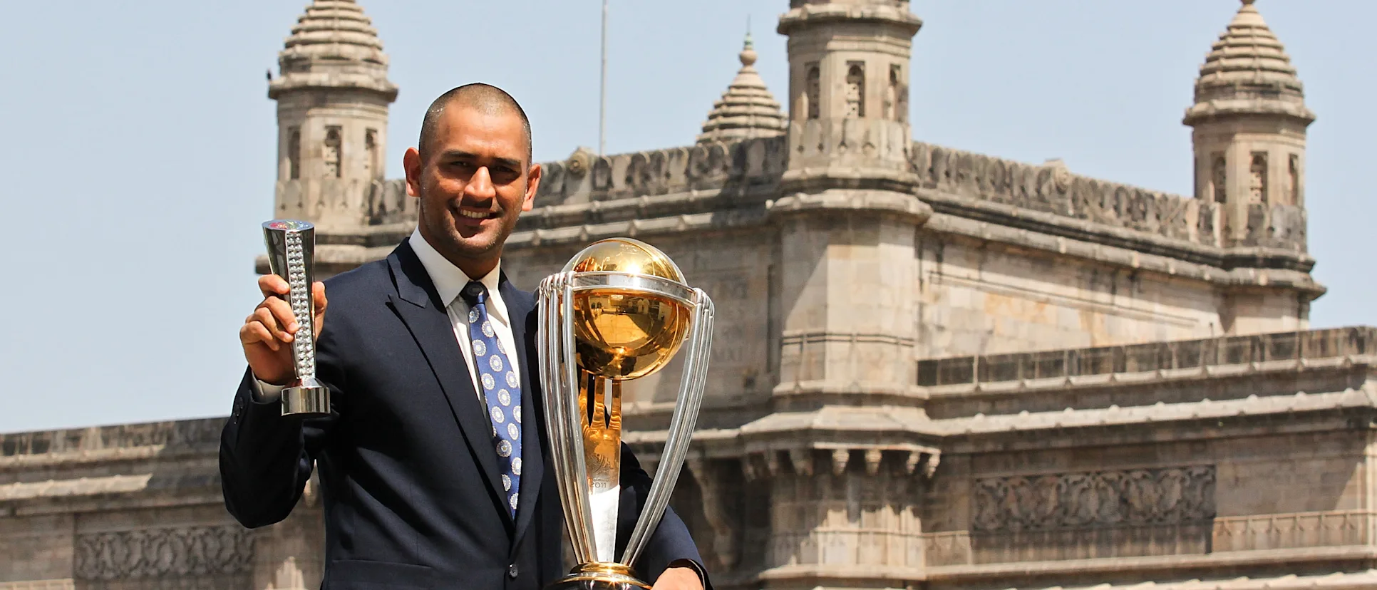 Logo of Dhoni 2011 WC and POTM