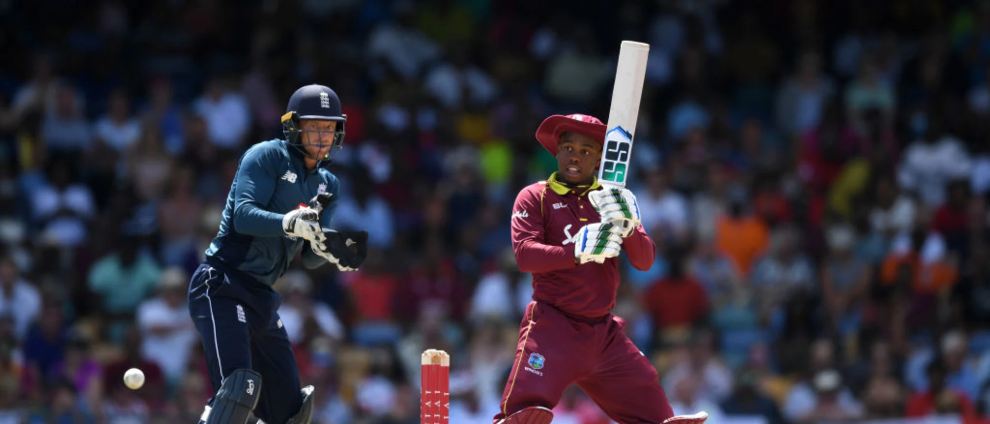 Hetmyer batting with his floppy hat