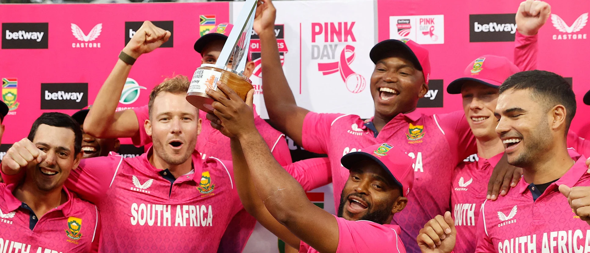 Logo of Proteas-close-in