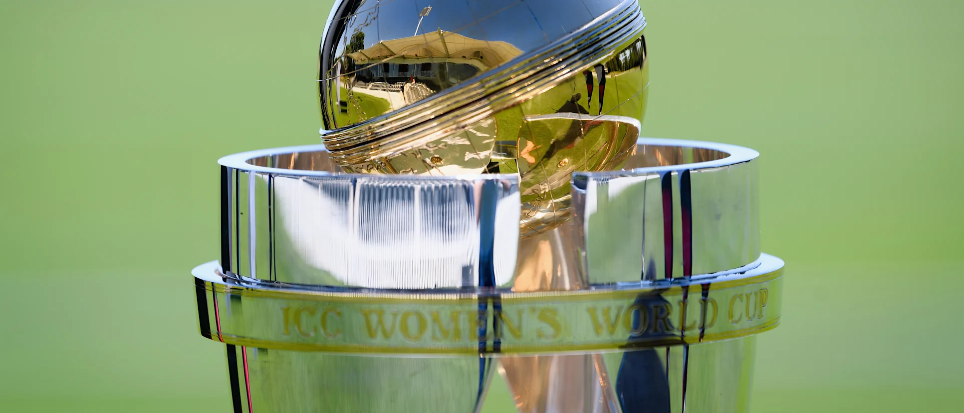 Logo of Women's Cricket World Cup trophy