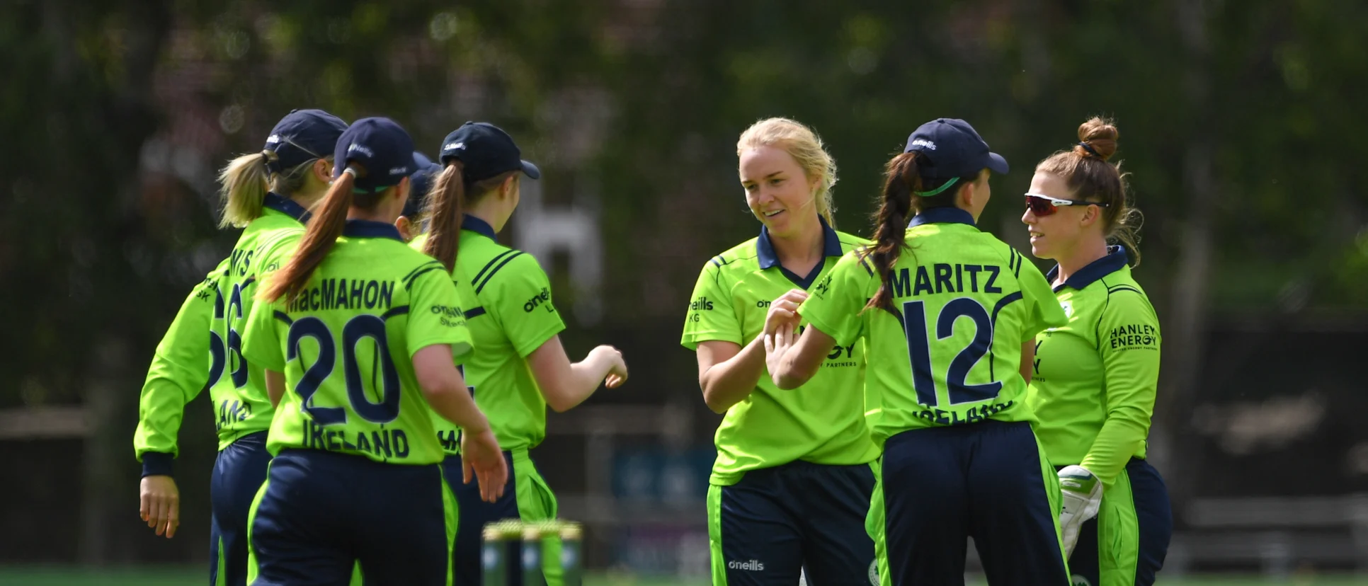 Logo of Kim Garth claims third wicket