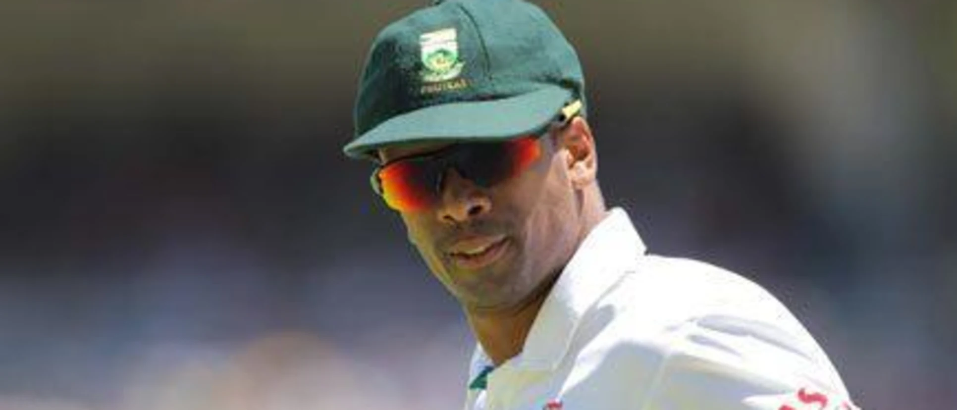 Vernon Philander took three top-order wickets