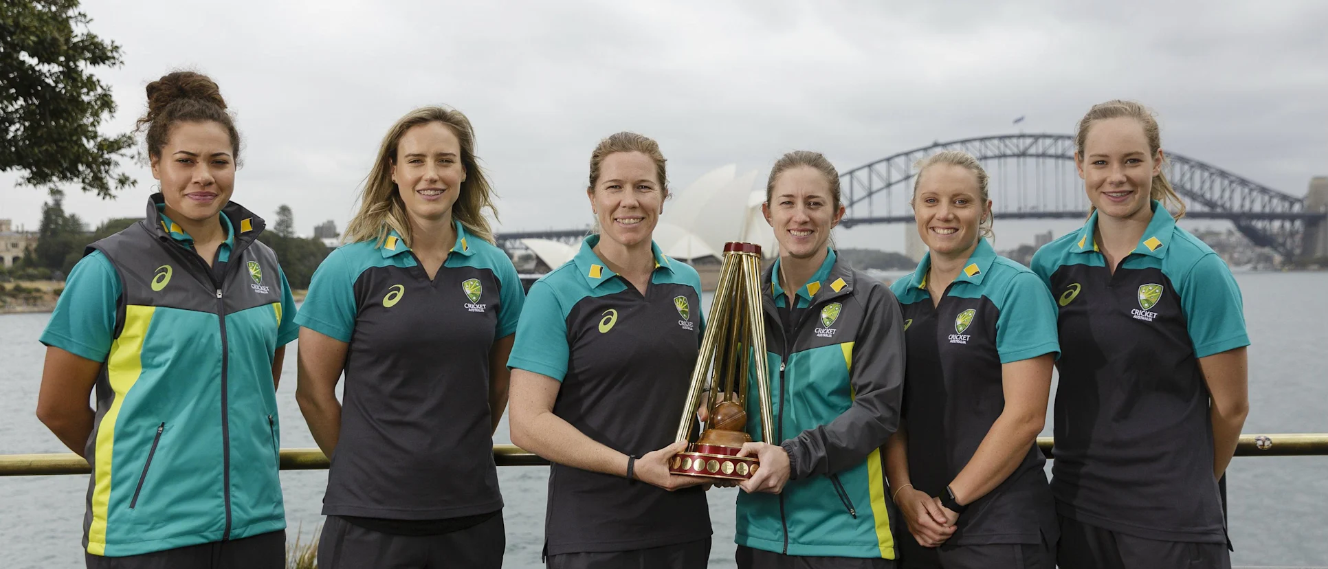 Aus Women