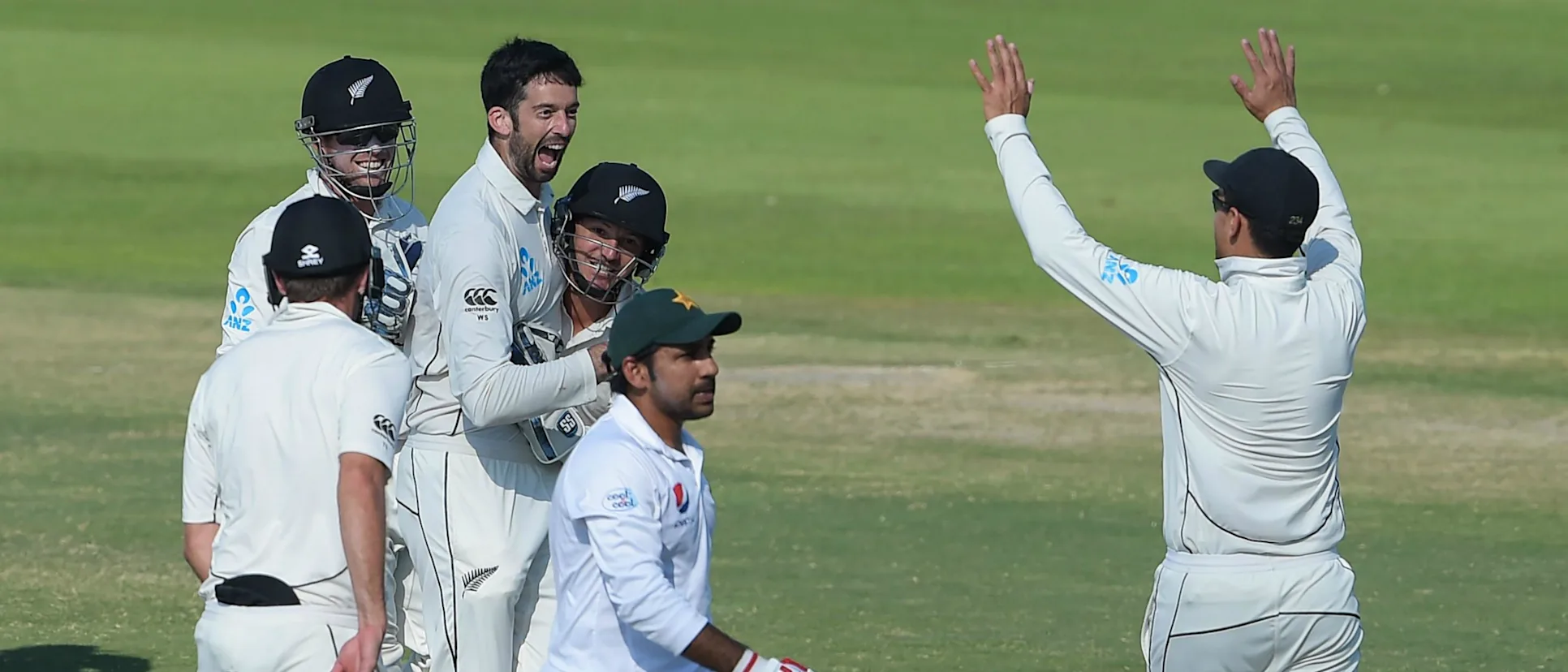 Logo of Sarfraz recorded a pair in Centurion