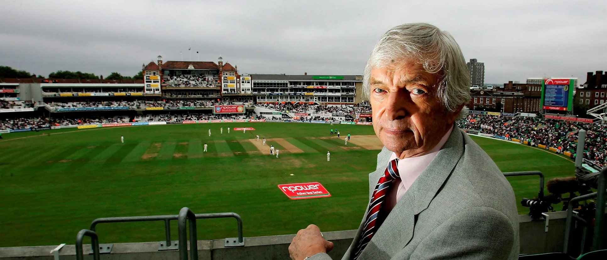 Logo of Richie Benaud