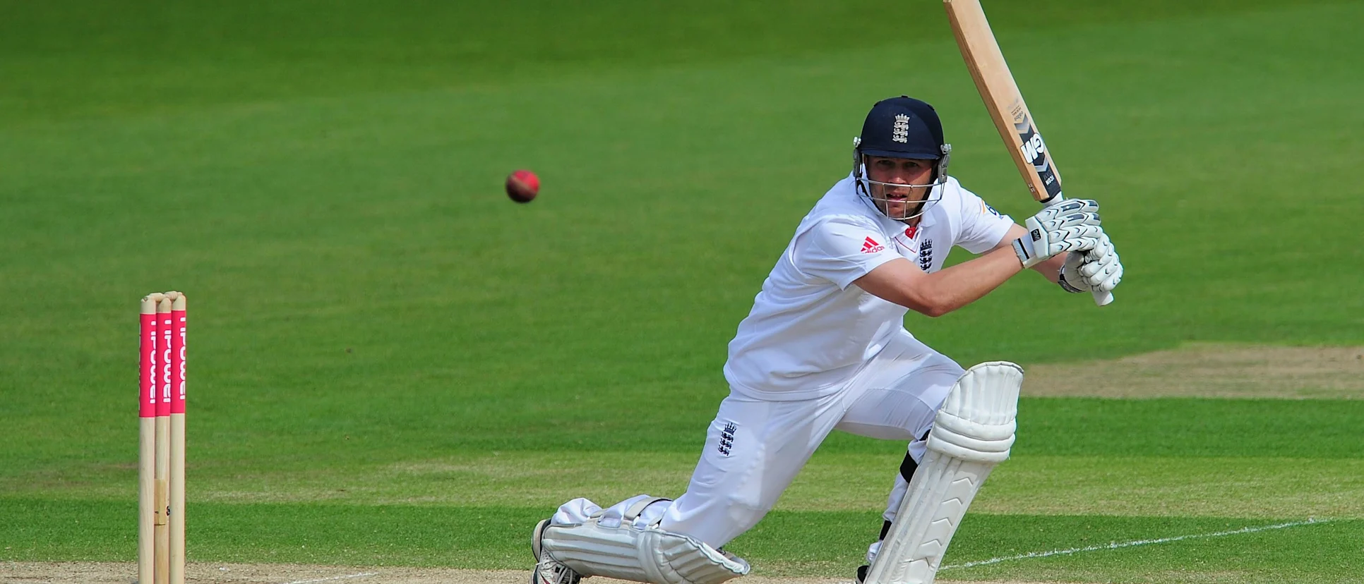 Logo of Jonathan Trott