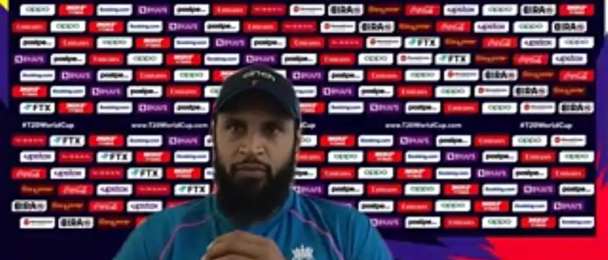 Pre-Match-PC-Adil-Rashid-England-31-10-21_Moment