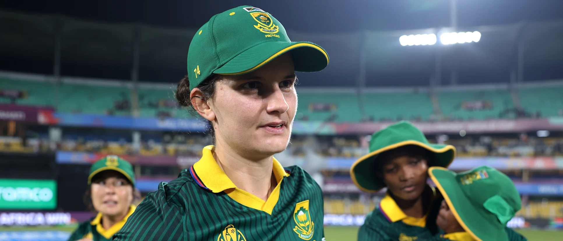 वलवार्टको सानदार शतकमा दक्षिण अफ्रिका महिला विश्वकपको फाइनलमा, इंग्ल्यान्ड १२५ रनले पराजित