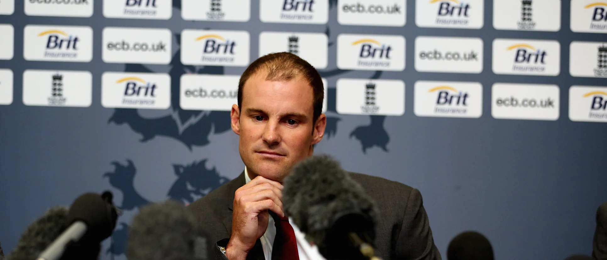 Logo of Andrew Strauss