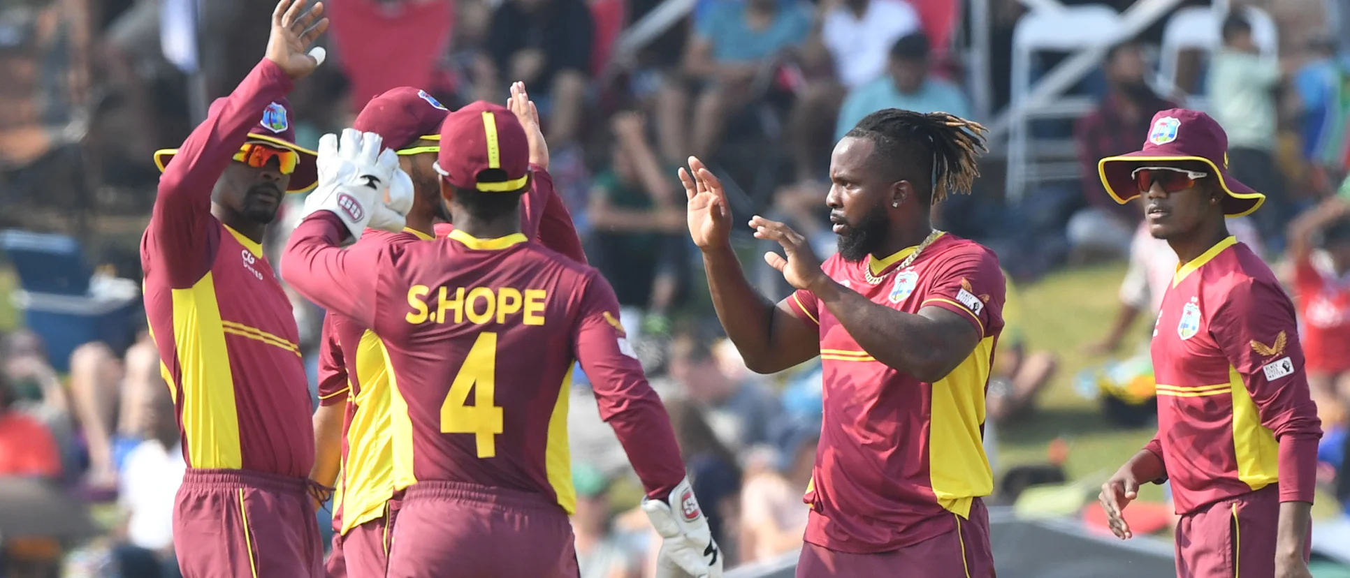 Shai-Hope-fixture