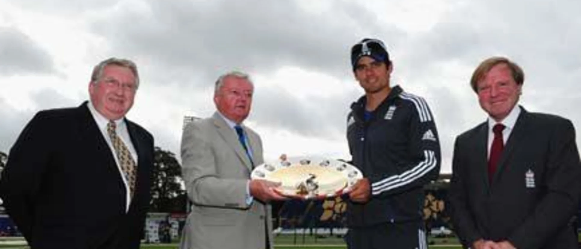 Logo of 41323 Alastair Cook with the Reliance ICC ODI Shield